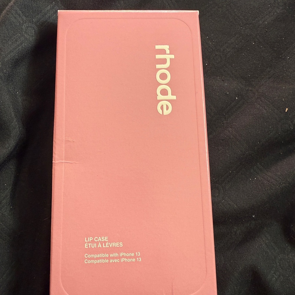 AUTHENTIC never used Rhode case